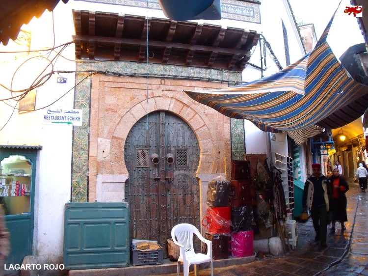 Puertas y ventanas de Túnez